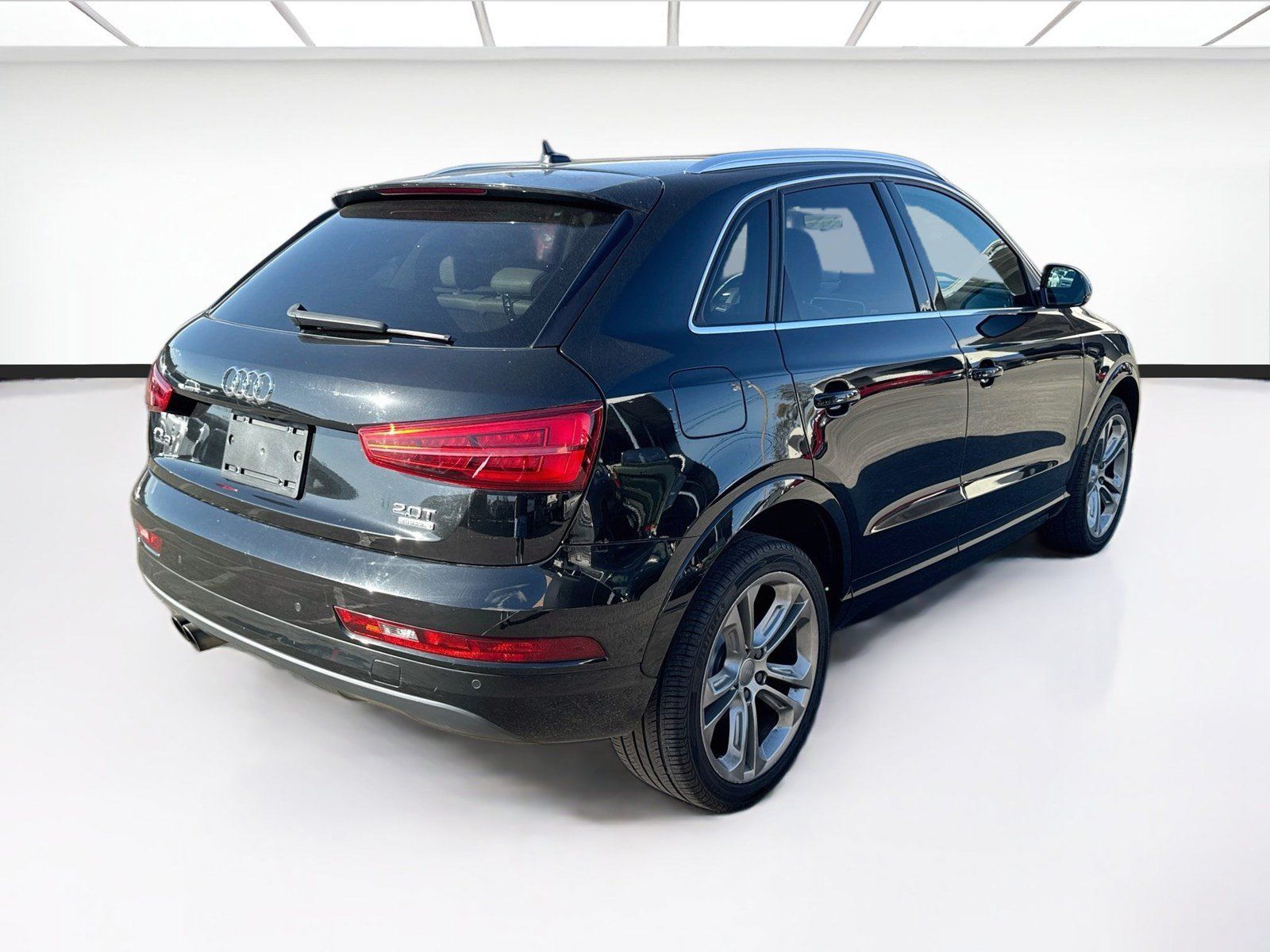 Used 2016 Audi Q3 2.0T Premium Plus AWD/4WD image 4