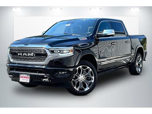 Used 2022 RAM 1500 Limited w/ Trailer Tow Group AWD/4WD image 2