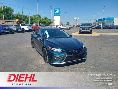 Used 2021 Toyota Camry XSE w/ Blackout Package (TMS) AWD/4WD image 1