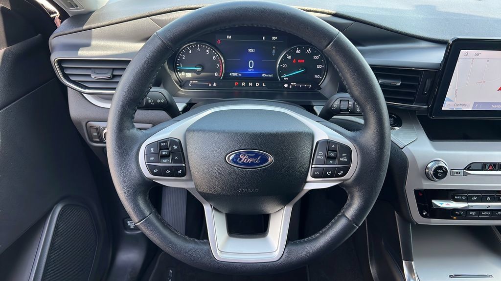 Used 2023 Ford Explorer XLT w/ Equipment Group 202A AWD/4WD image 16