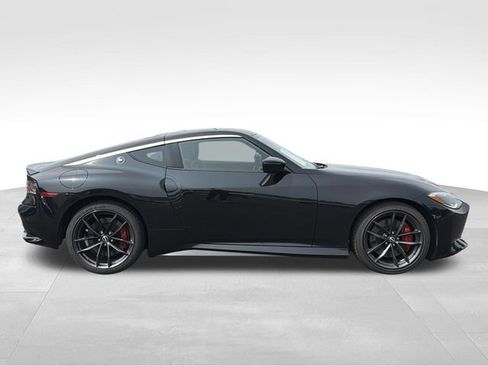 Used 2024 Nissan Z Performance w/ Floor Mat Package RWD image 10