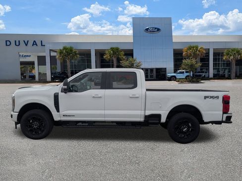New 2025 Ford F350 Lariat w/ Black Appearance Package image 7
