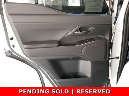 New 2026 Lexus GX 550 w/ Cold Area Package image 24
