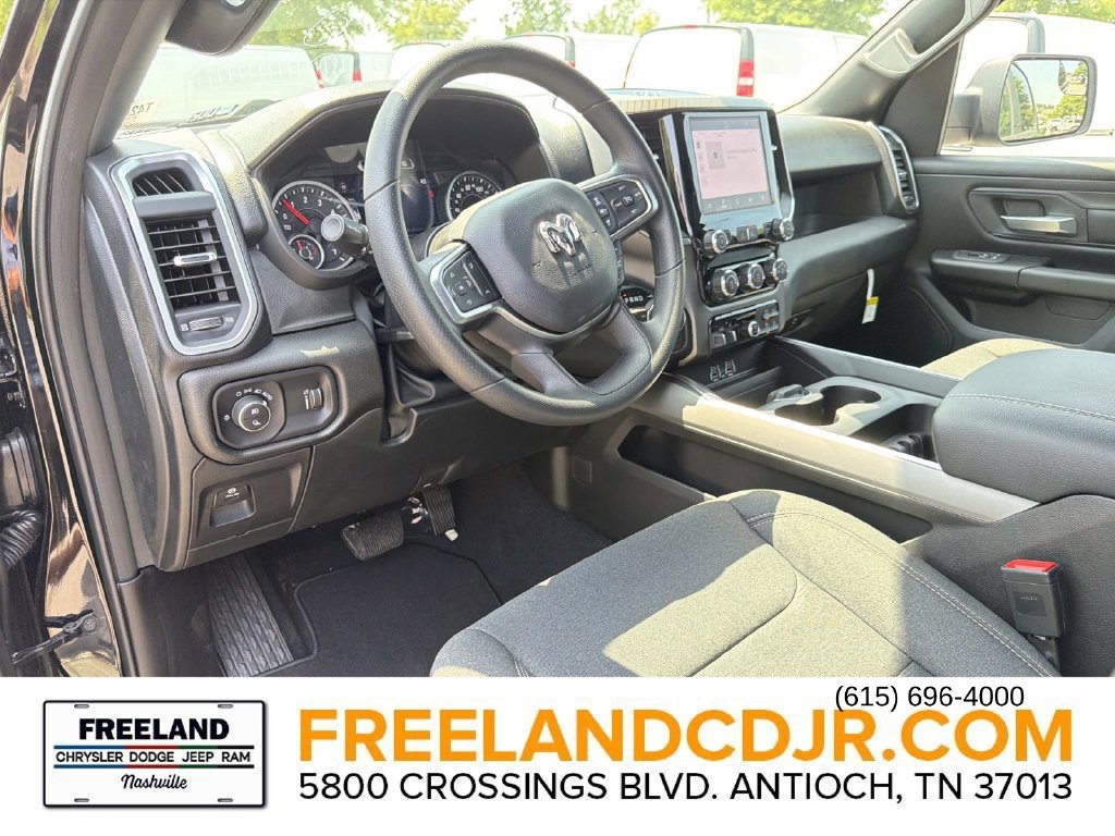 New 2026 RAM 1500 Express AWD/4WD image 22