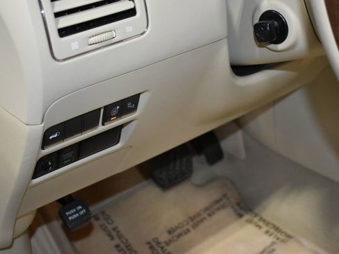 Used 2016 INFINITI QX80 Luxe w/ 22" Wheel Package image 22