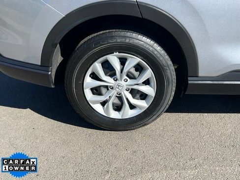 Used 2025 Honda CR-V LX image 9