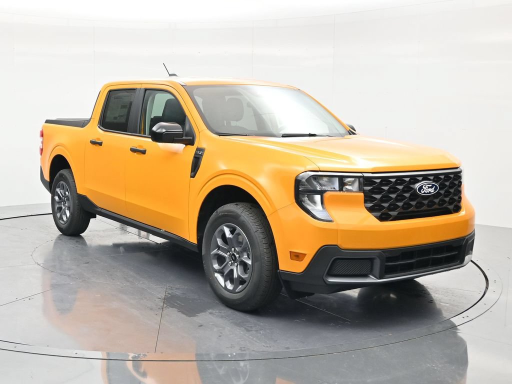 New 2026 Ford Maverick XLT w/ Equipment Group 301A AWD/4WD image 3