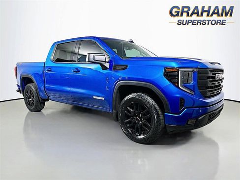 Used 2024 GMC Sierra 1500 Elevation image 1