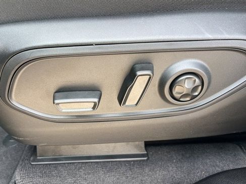 New 2026 Jeep Grand Cherokee L Limited image 15