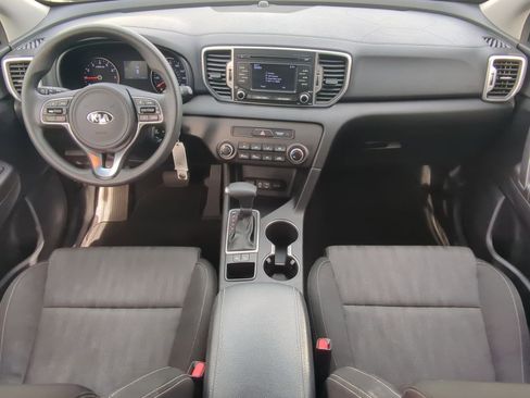 Used 2019 Kia Sportage LX image 16