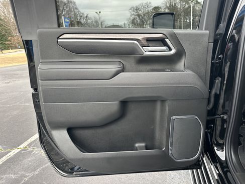 Certified 2025 Chevrolet Silverado 2500 LTZ w/ LTZ Plus Package image 22