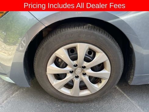 Used 2024 Toyota Corolla LE FWD image 7