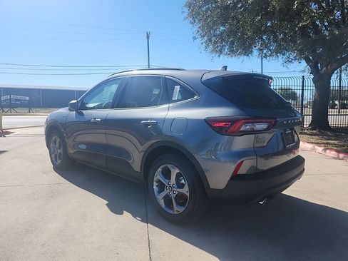New 2026 Ford Escape ST-Line w/ Tech Pack #1 FWD image 3