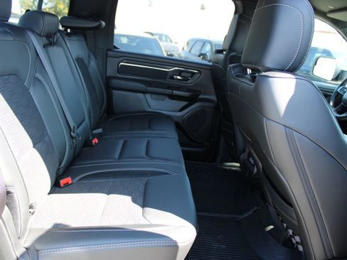Used 2024 RAM 1500 Big Horn AWD/4WD image 10