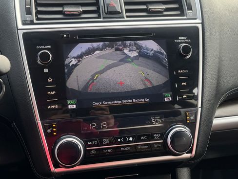 Used 2019 Subaru Outback 2.5i Touring w/ Popular Package #3A image 15