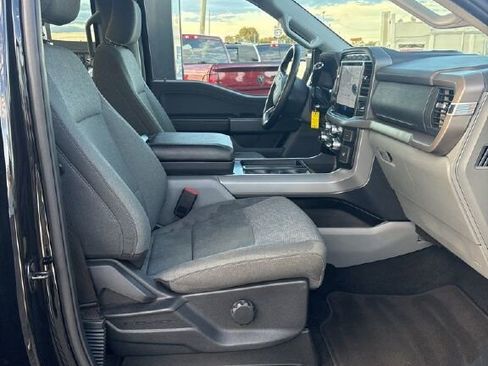 Used 2024 Ford F150 XLT w/ Mobile Office Package image 21