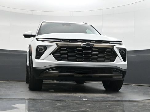 Used 2024 Chevrolet TrailBlazer ACTIV w/ Convenience Package AWD/4WD image 43