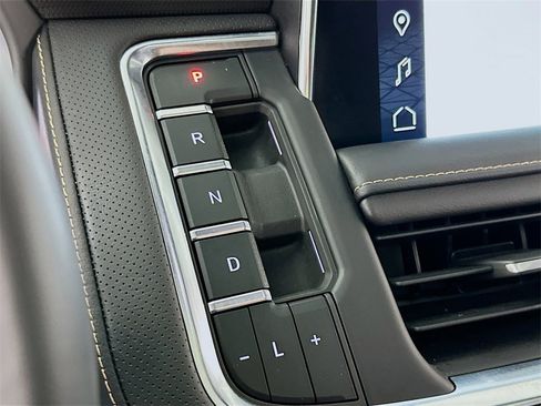 Used 2023 GMC Yukon XL AT4 w/ Max Trailering Package image 20