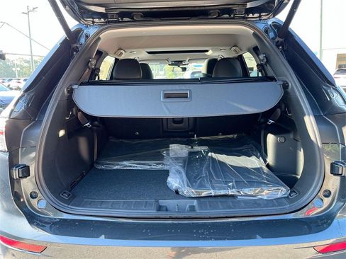 New 2025 Mitsubishi Outlander SE image 28