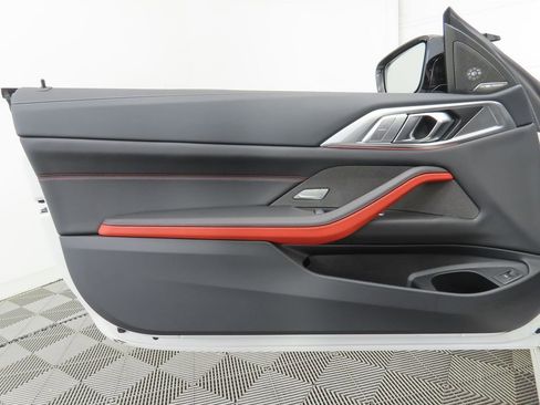 Certified 2025 BMW 440i xDrive w/ Premium Package image 31