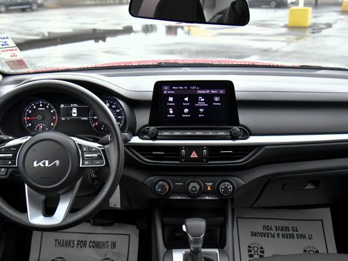 Used 2024 Kia Forte LXS image 30