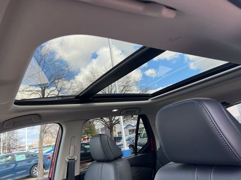 New 2026 Honda Pilot Touring image 10