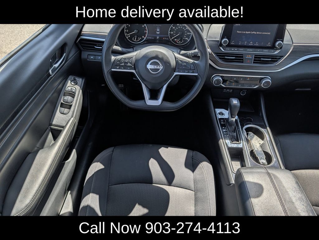 Used 2024 Nissan Altima 2.5 SV FWD image 13