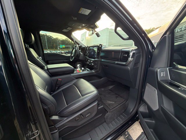 Used 2025 Ford F150 Lariat w/ Equipment Group 501A Mid AWD/4WD image 37