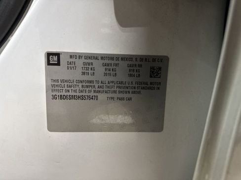 Used 2017 Chevrolet Cruze LT w/ Convenience Package image 27