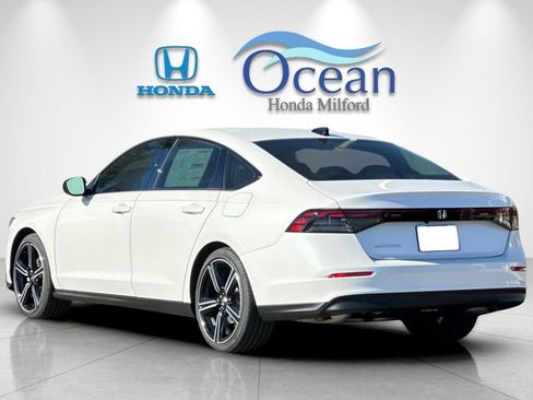 New 2026 Honda Accord SE image 3