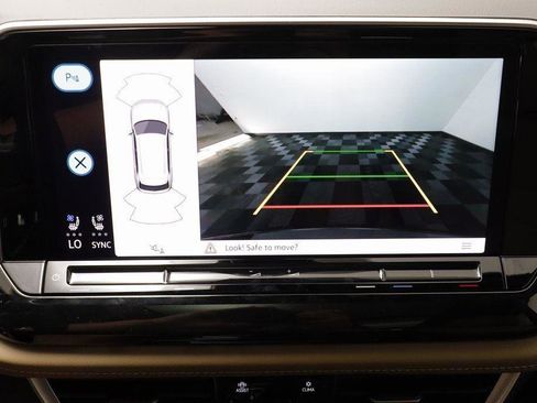 New 2026 Volkswagen Atlas Cross Sport SE image 10