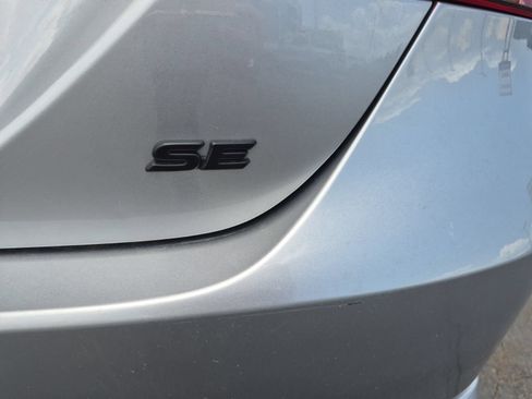 Used 2024 Toyota Camry SE FWD image 6