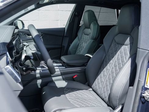 New 2026 Audi SQ8 Prestige AWD/4WD image 8