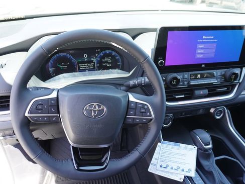 New 2026 Toyota Grand Highlander AWD image 23