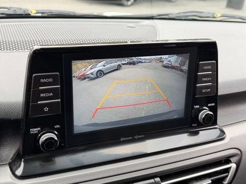 Used 2021 Kia Seltos LX image 24