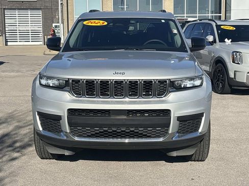 Used 2023 Jeep Grand Cherokee L Laredo w/ Luxury Tech Group I image 2