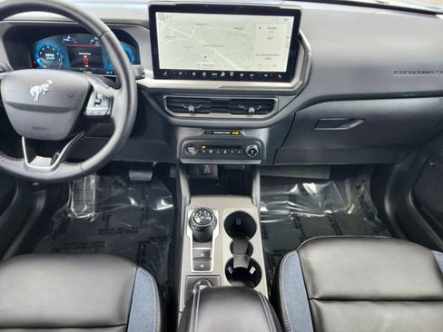 Certified 2025 Ford Bronco Sport Outer Banks w/ Outer Banks Tech Package+ AWD/4WD image 14