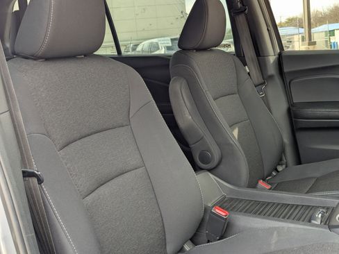 Used 2019 Honda Passport Sport image 30