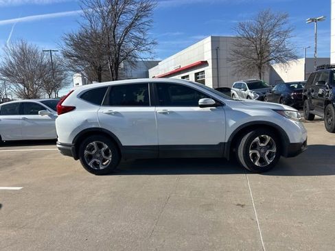 Used 2019 Honda CR-V EX image 2