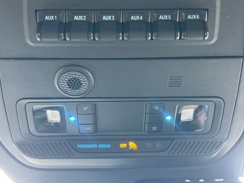 Used 2023 Ford Bronco Badlands w/ Sasquatch Package AWD/4WD image 33
