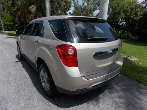 Used 2015 Chevrolet Equinox LS FWD image 4
