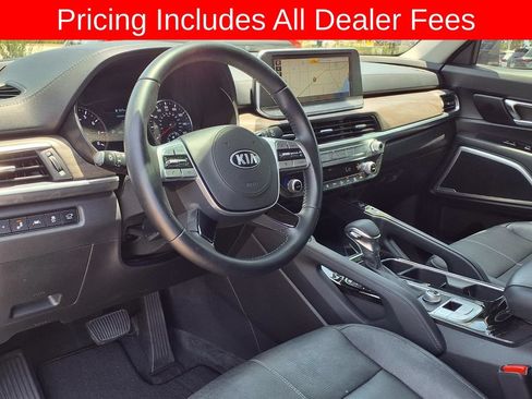 Used 2020 Kia Telluride EX w/ Towing Package FWD image 21
