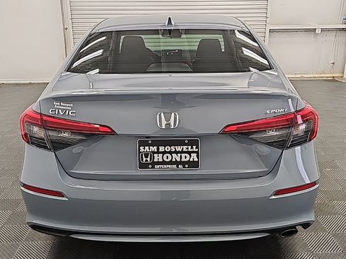 Used 2024 Honda Civic Sport image 8