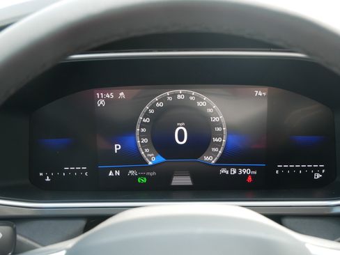 New 2025 Volkswagen Taos SE image 8