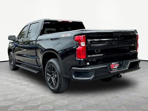Used 2022 Chevrolet Silverado 1500 Custom AWD/4WD image 4