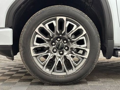 New 2026 GMC Sierra 1500 Denali Ultimate image 18