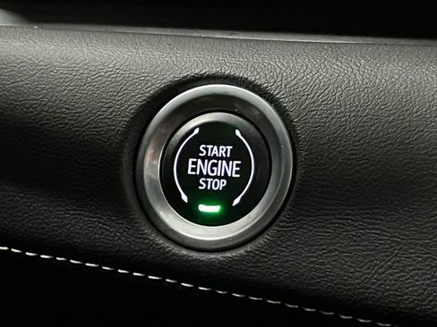 Used 2022 Cadillac Escalade Premium Luxury w/ LPO, Illumination Package image 14