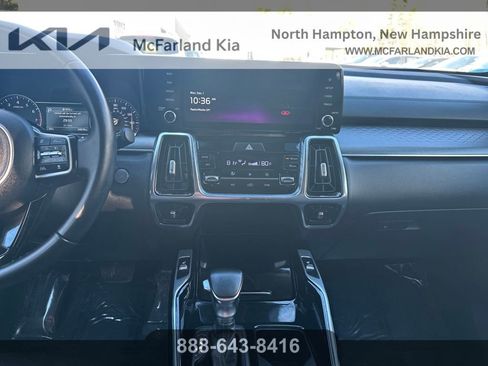 Used 2022 Kia Sorento SX image 19