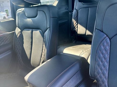 Used 2024 Jeep Grand Cherokee L Summit w/ High Altitude Package image 14