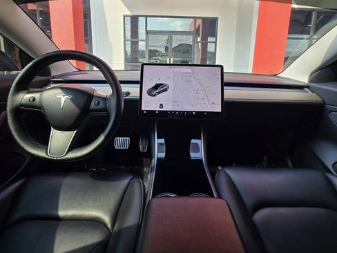 Used 2019 Tesla Model 3 Long Range image 18